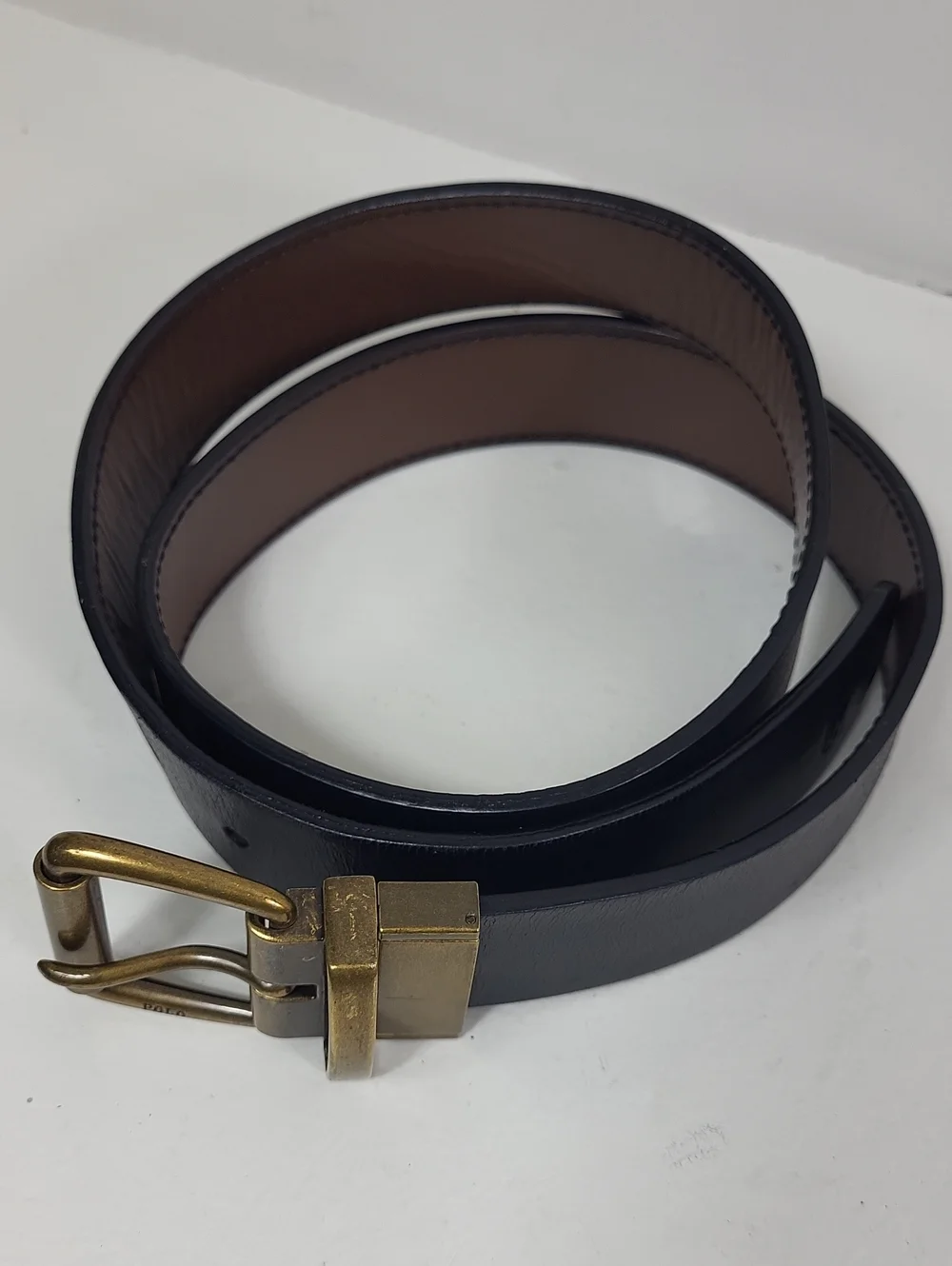 Polo by Ralph Lauren Reversible Black/Brown Leather Belt with Brass Buckle.
